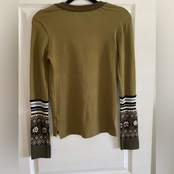 We the Free Mikah layering cuff top - Picture 2 of 5